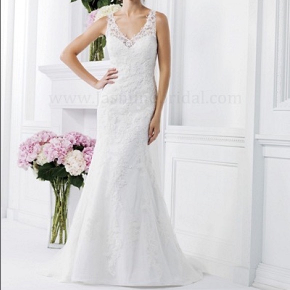 Jasmine collection Ivory Bridal gown, size 6, new - Picture 2 of 7